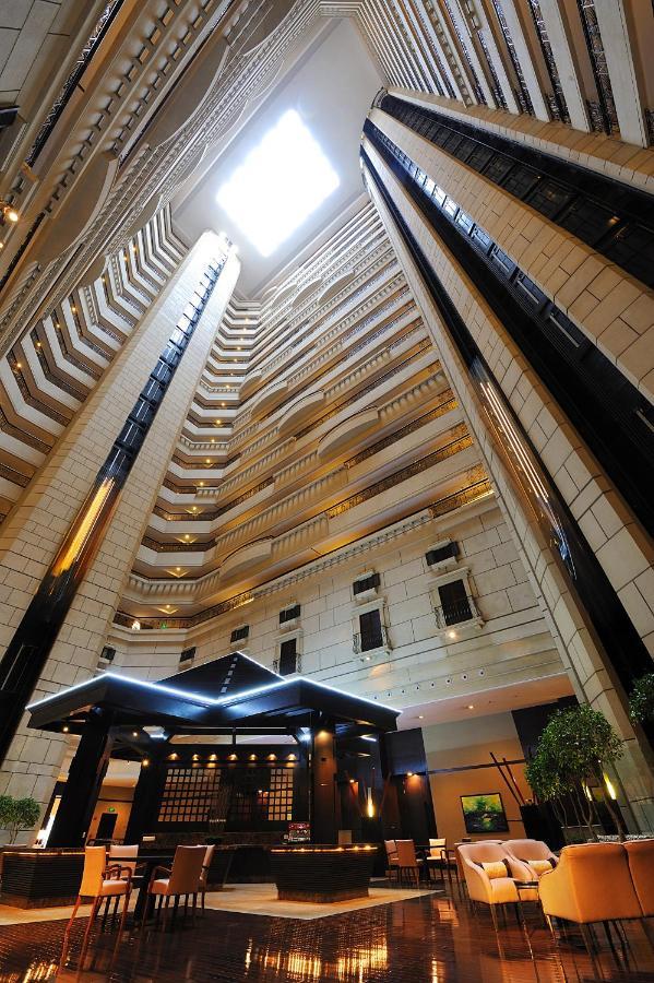 Intercontinental Shanghai Pudong By Ihg Xangai Exterior foto