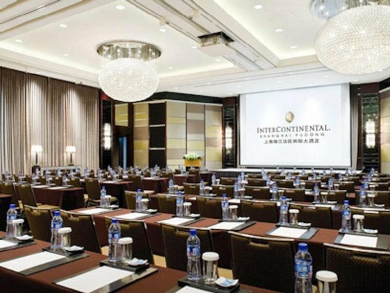 Intercontinental Shanghai Pudong By Ihg Xangai Exterior foto